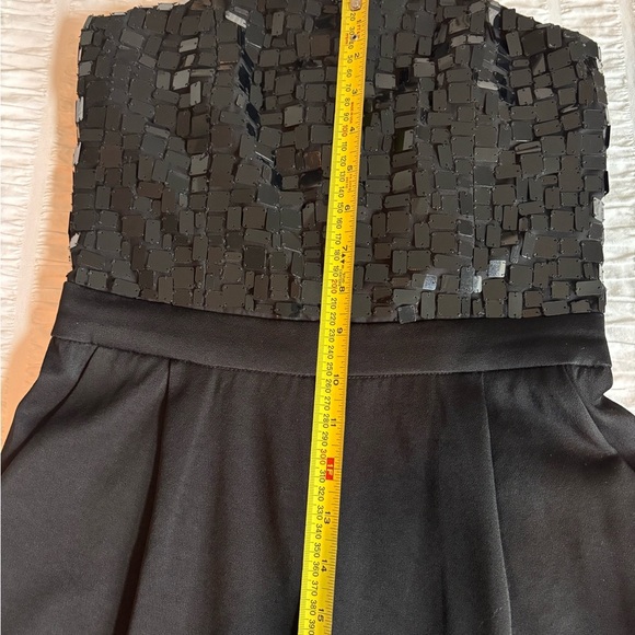 Black Alice + Olivia Sequin Jumpsuit - Picture 5 of 13